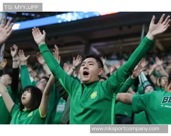 张晓彬呼吁国安球迷与球员相互理解共度换帅挑战时刻