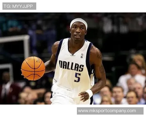 库班回忆往事：差点用约什霍华德和特里交易科比的惊险时刻